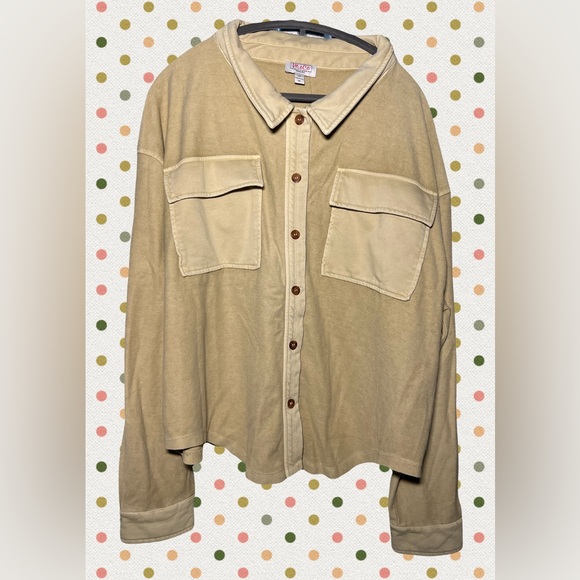 MoCo Boutique Tops - Moco Boutique Tan / Beige Button Down Shacket NWT